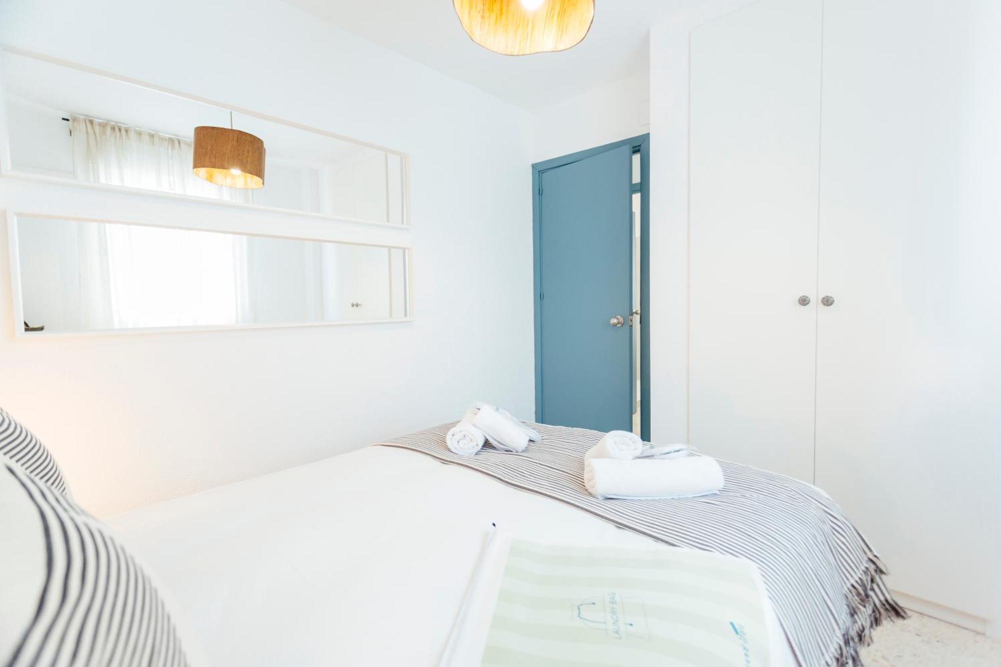 Apartament Stunning And Colorful- 4Bd 2Bth- Santa Cruz Sewilla Zewnętrze zdjęcie